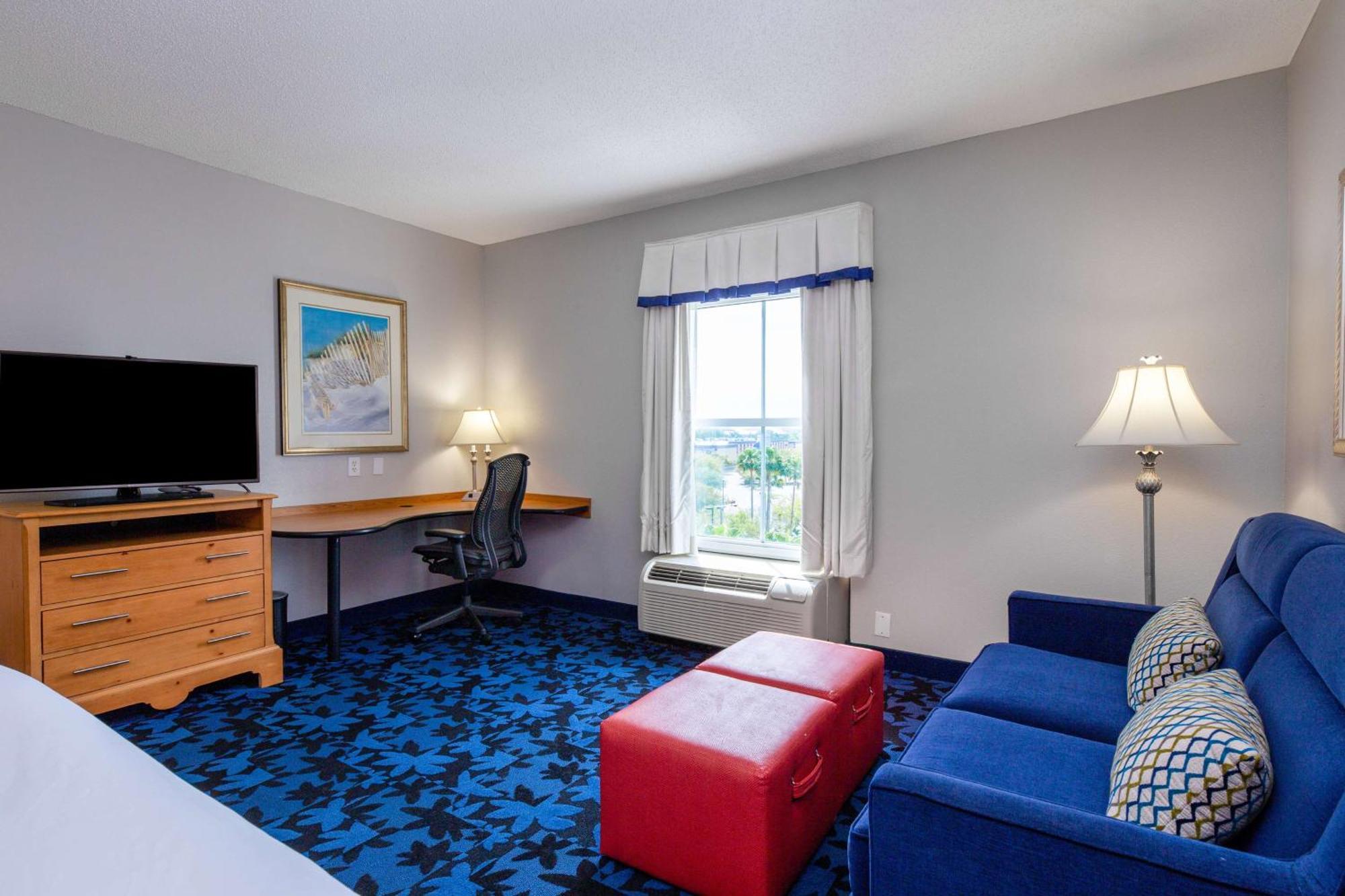 Hampton Inn & Suites Jacksonville Deerwood Park Esterno foto